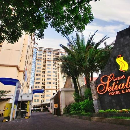 Youre At - Grand Setiabudhi Apartment Bandung Exterior foto